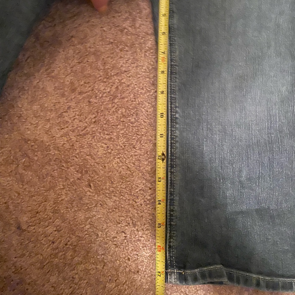 White House Black Market  Pedal Pusher Blue Denim Jeans - Picture 4 of 8